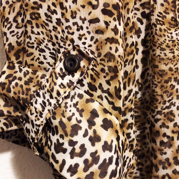 DONATED Tunic-Chiffon Animal Print, Button-down/Pl - Picture 3 of 7